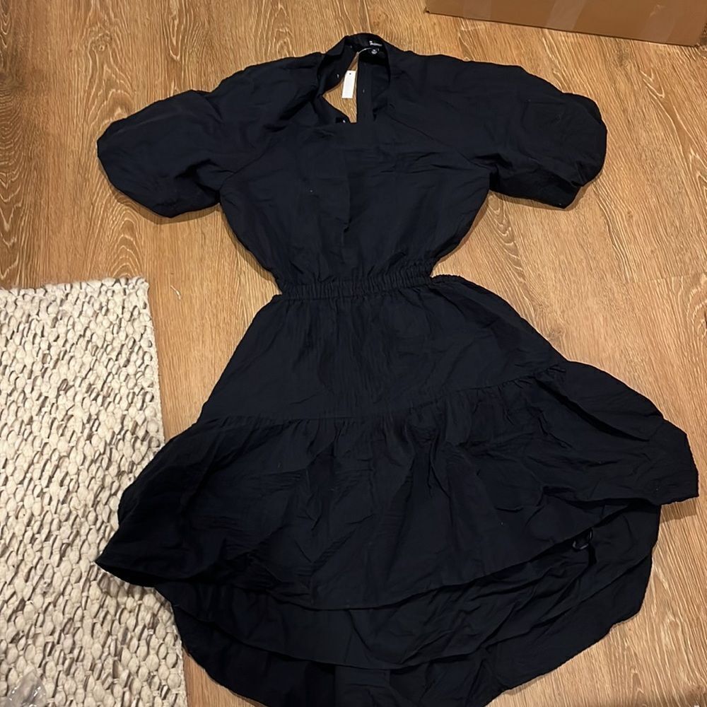 Madewell Seersucker Puff-Sleeve Cutout Mini Dress* - Picture 4 of 6